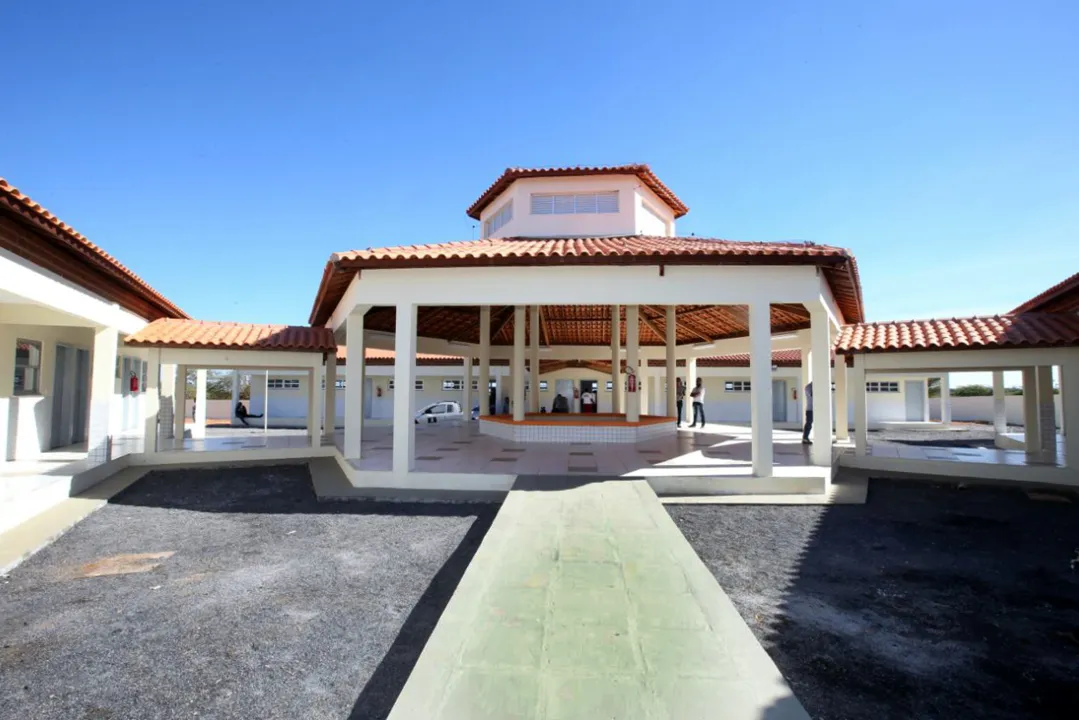 O Colégio Estadual Almerinda Almeida, atenderá a 350 alunos do Ensino Médio e da Educação de Jovens e Adultos (EJA)