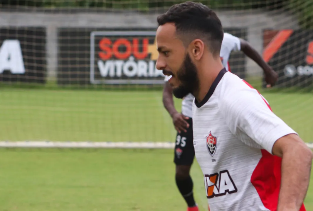 Vitória se prepara para enfrentar o Internacional no Barradão