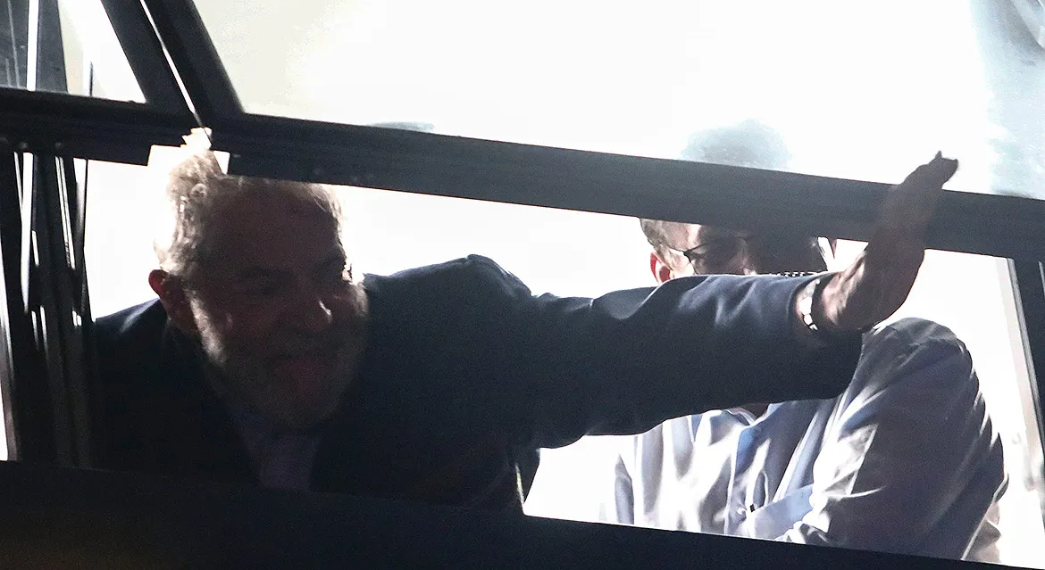 Lula permanece na sede do Sindicato dos Metalúrgicos do ABC, em São Bernardo do Campo (SP)