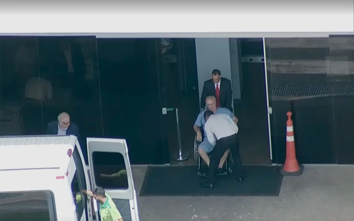 Maluf está internado no Sírio-Libanês sem previsão de alta