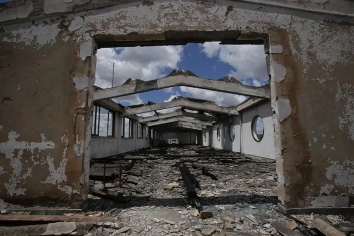 Imagem ilustrativa da imagem Luxo no sertão: após dias de glória, Grande Hotel Caldas de Cipó tem destino melancólico