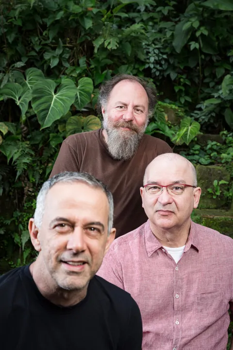 O trio eterno: Bi Ribeiro, Barone e Herbert Vianna