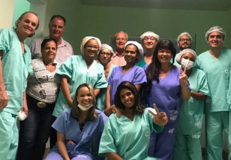 A equipe realizou quatro cirurgias de redução de mama, por meio do Mutirão de Saúde