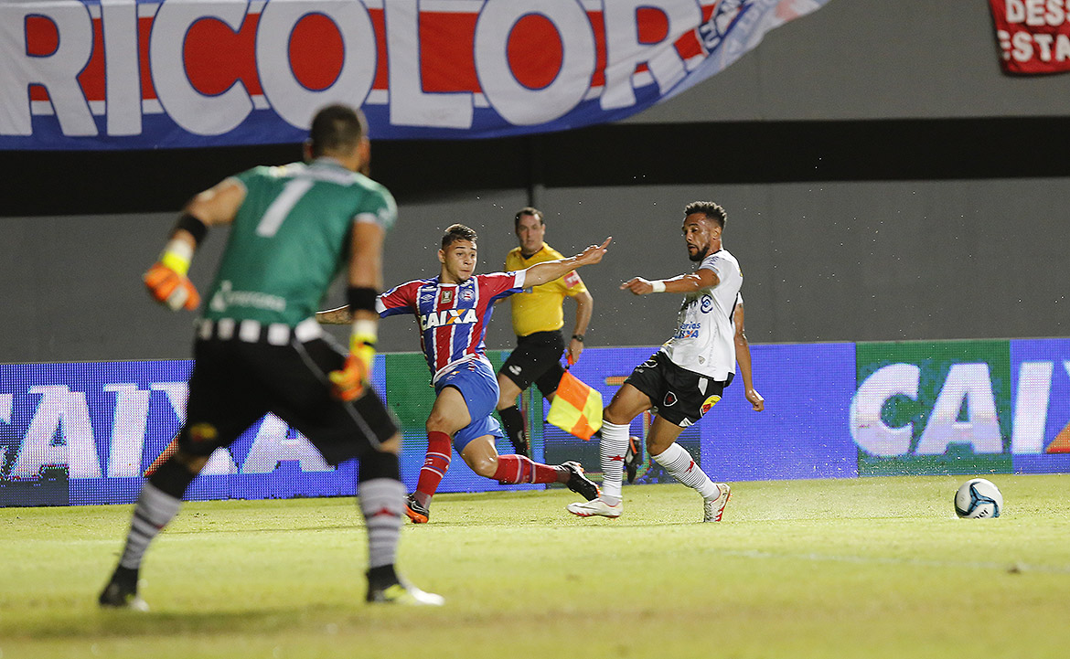 Bahia empata sem gols com Botafogo-PB, mas se classifica às semifinais