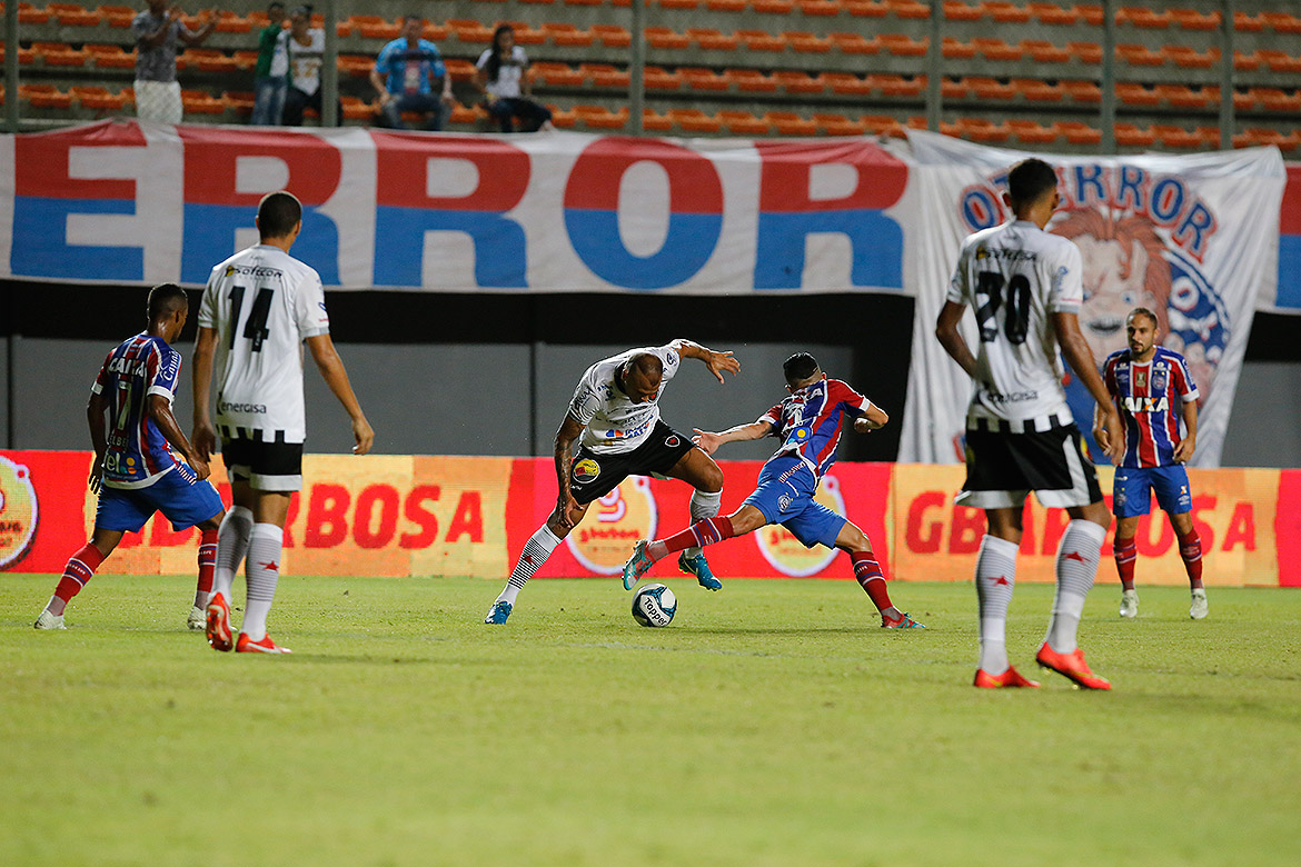 Bahia empata sem gols com Botafogo-PB, mas se classifica às semifinais
