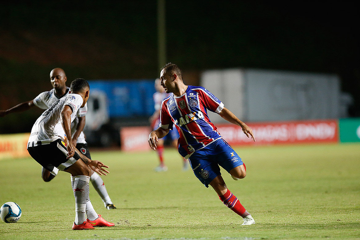 Bahia empata sem gols com Botafogo-PB, mas se classifica às semifinais