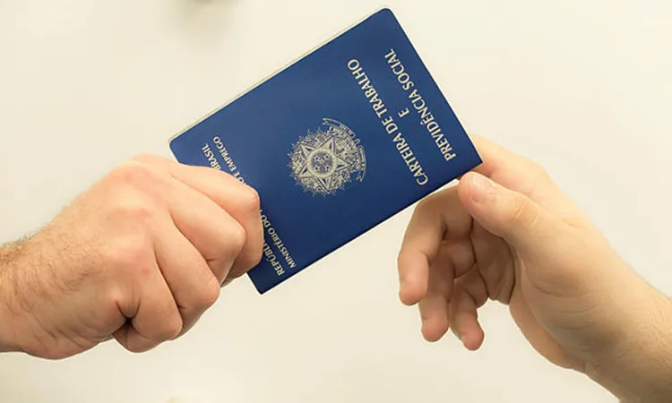 Com a nova legislação, a cessão que era destinada a sindicatos foi extinta