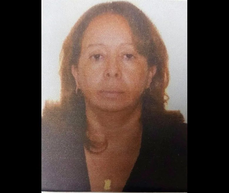 Sílvia Carvalho foi levada por quatro suspeitos e assassinada com cinco disparos