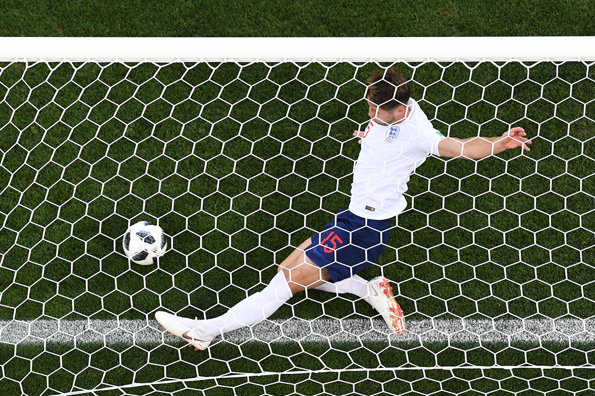 Bélgica vence Inglaterra, segue 100% na Copa e encara Japão nas oitavas