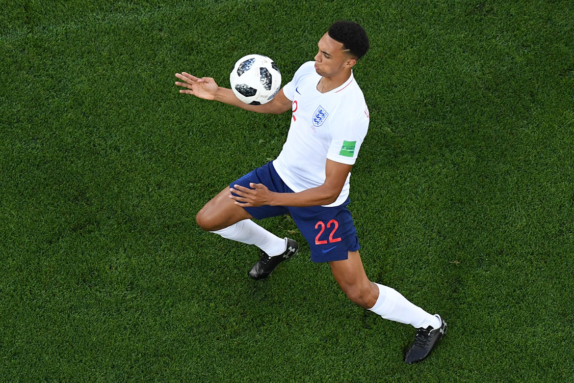 Bélgica vence Inglaterra, segue 100% na Copa e encara Japão nas oitavas