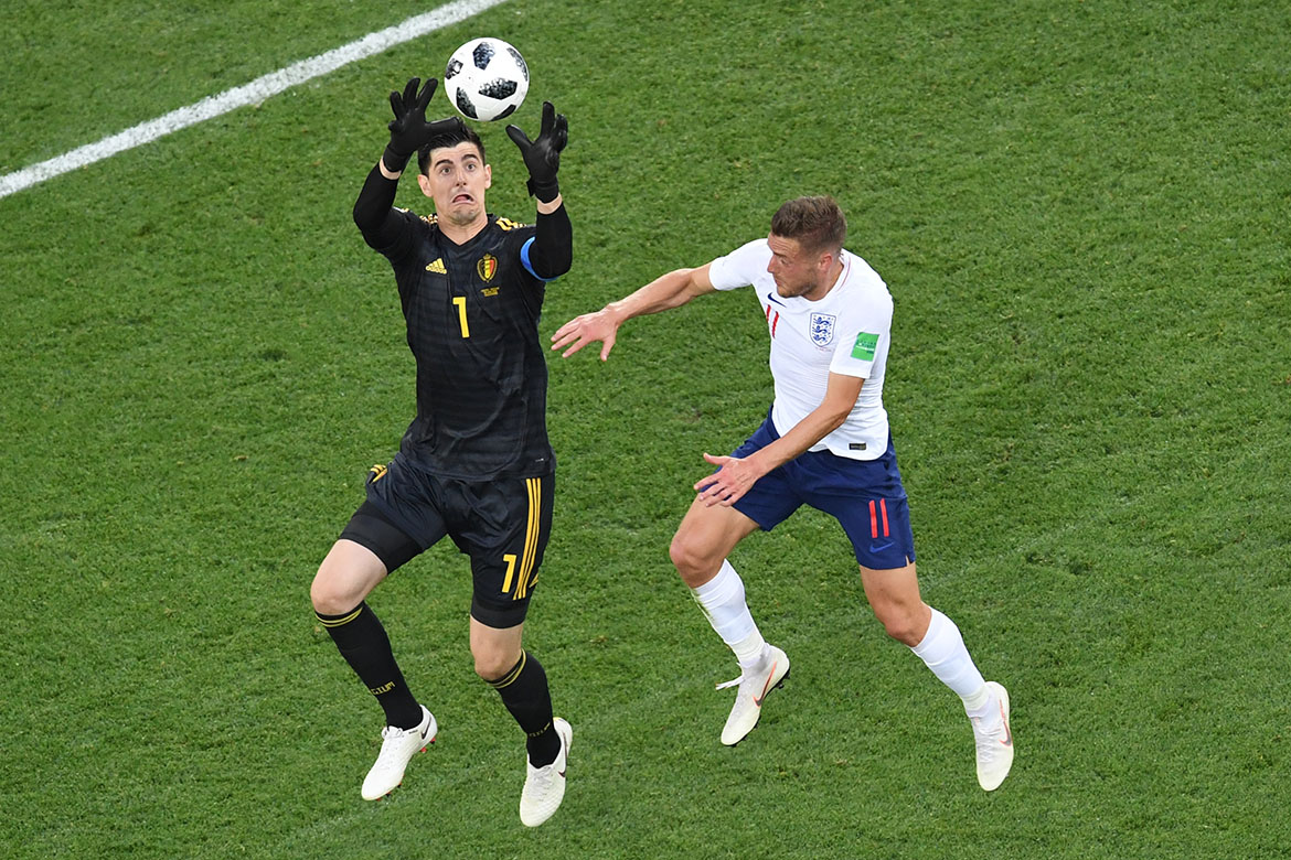Bélgica vence Inglaterra, segue 100% na Copa e encara Japão nas oitavas
