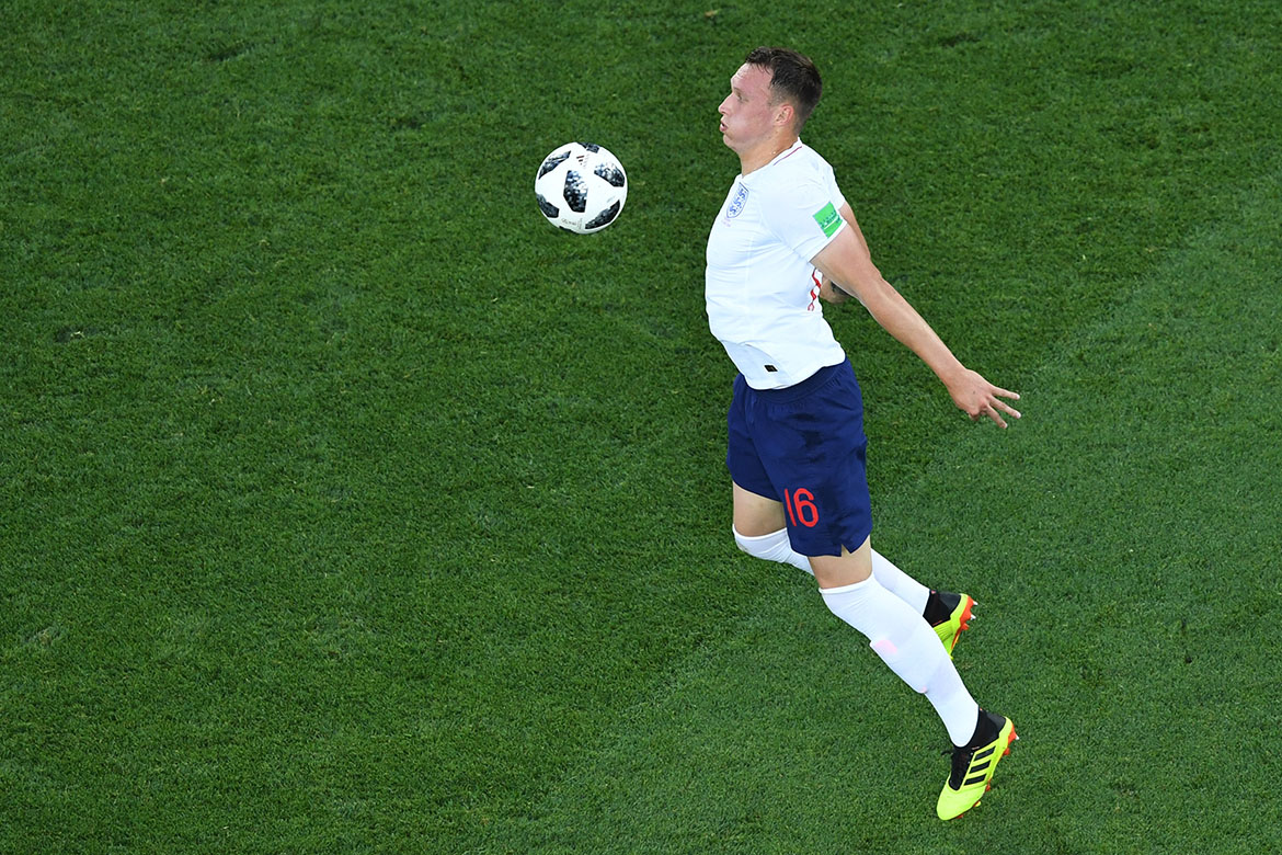 Bélgica vence Inglaterra, segue 100% na Copa e encara Japão nas oitavas