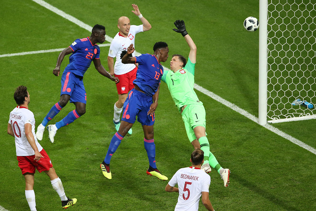 Colômbia faz 3 a 0, reage na Copa do Mundo e elimina Polônia