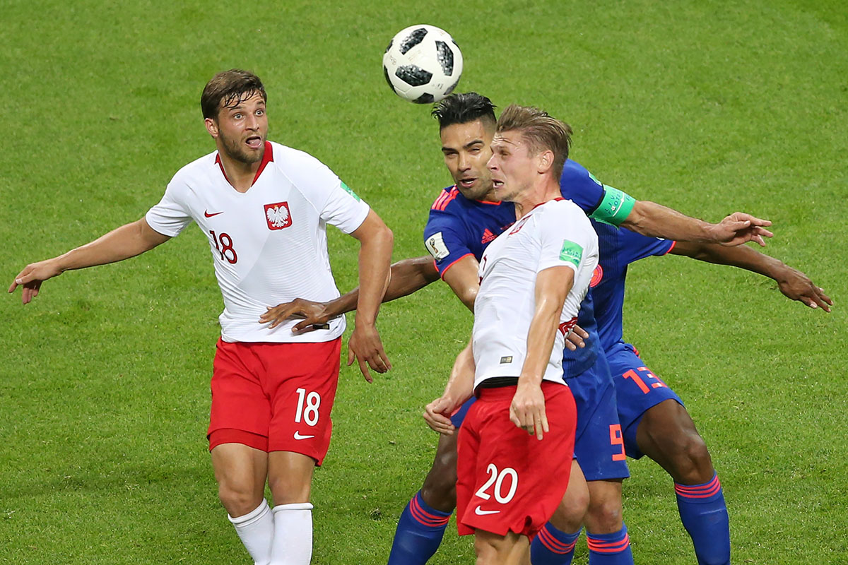 Colômbia faz 3 a 0, reage na Copa do Mundo e elimina Polônia