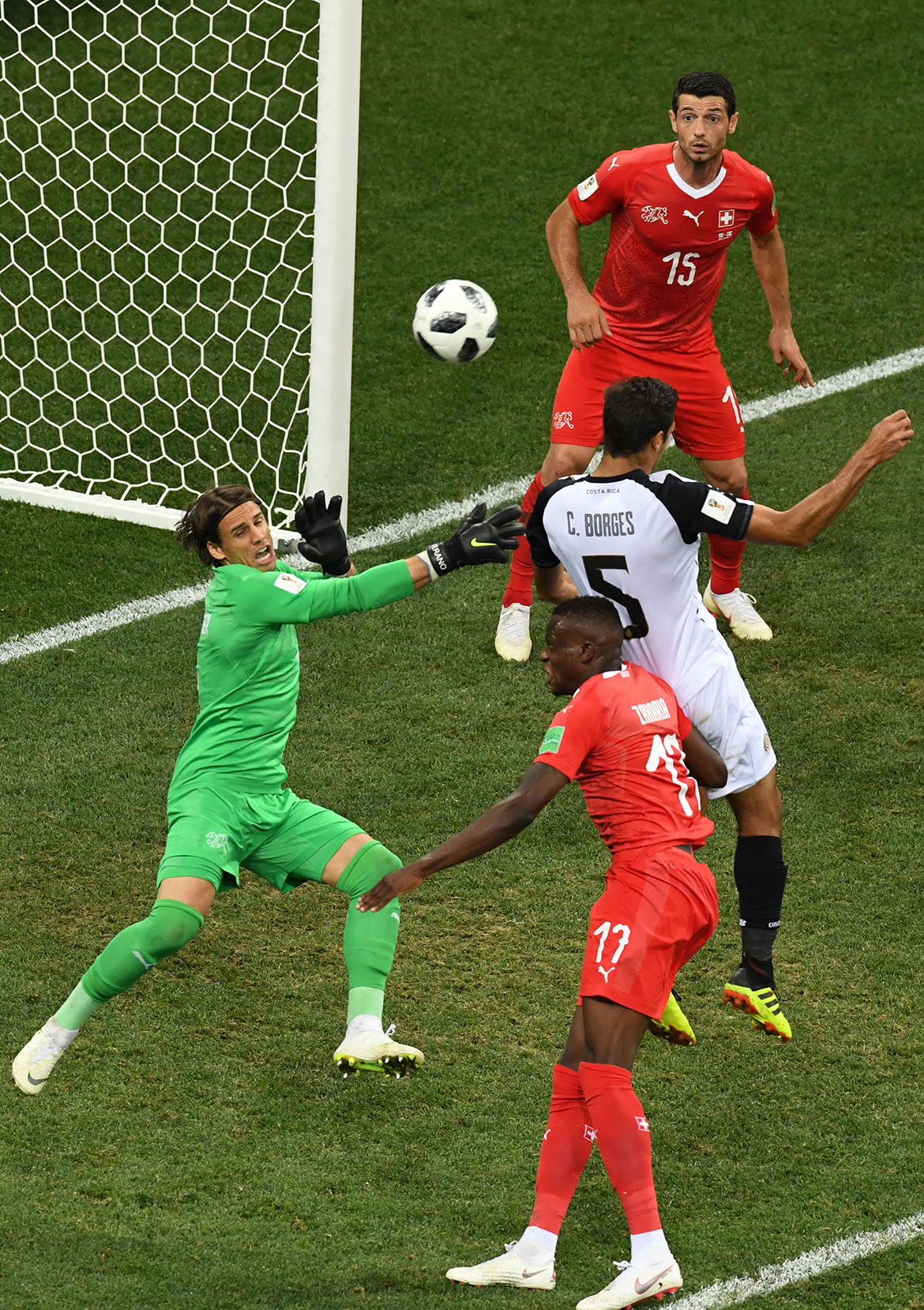 Suíça só empata com a Costa Rica, avança como vice-líder e vai encarar a Suécia