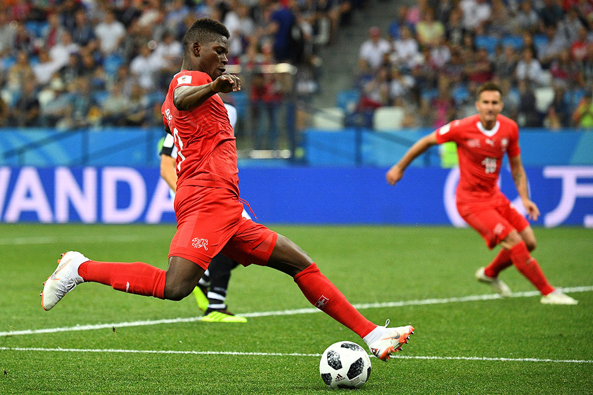 Suíça só empata com a Costa Rica, avança como vice-líder e vai encarar a Suécia