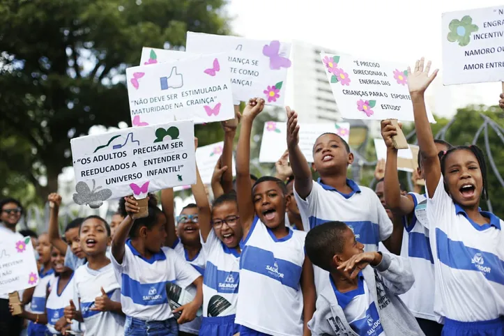 Imagem ilustrativa da imagem Caminhada em Salvador celebra os 28 anos do ECA