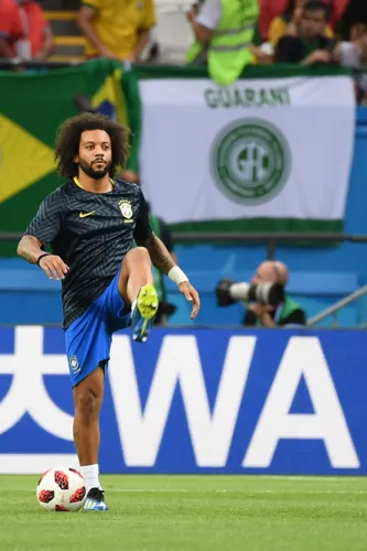 Brasil sofre nas mãos de "Geração Dourada" belga e dá adeus à Copa