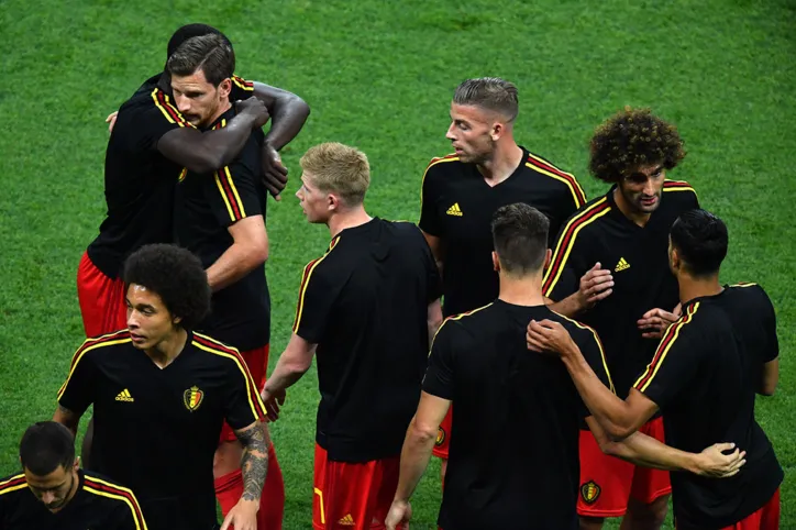Brasil sofre nas mãos de "Geração Dourada" belga e dá adeus à Copa