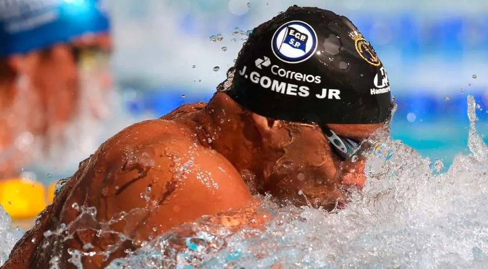 João Gomes Junior assegurou a medalha de bronze na disputa dos 100 metros peito