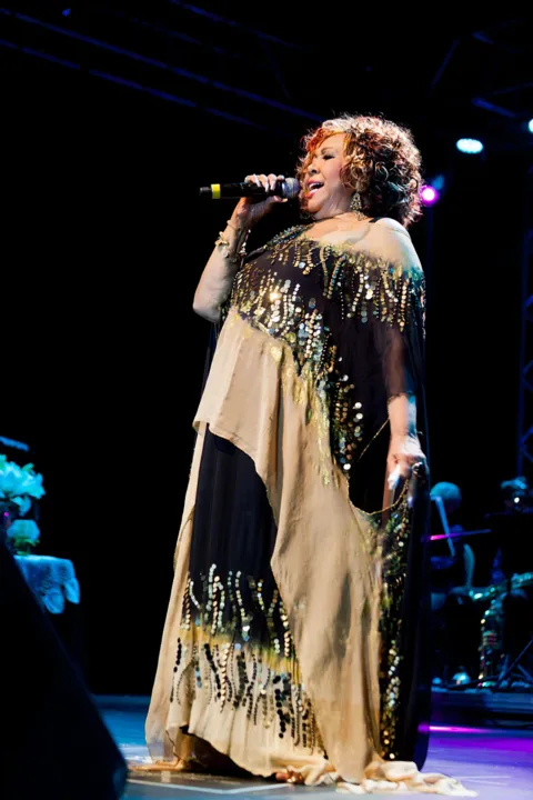 Alcione possui 42 álbuns e nove DVDs gravados, além de 350 prêmios