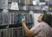 Não é o fim: as poucas locadoras de vídeo que resistem em Salvador mantém clientes fiéis