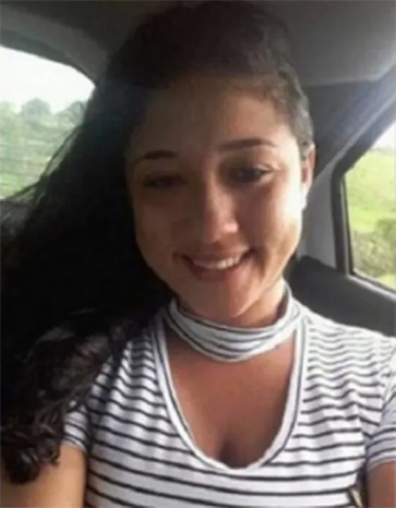 Mesmo ferida, Géssica pegou o filho no colo e tentou se proteger