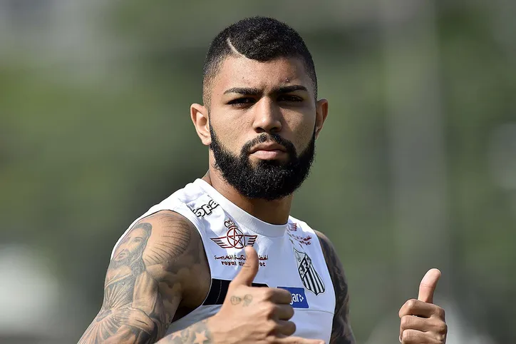 Após um início meio conturbado, justificado pela juventude, Gabriel começou a evoluir e acabou vendido por 27 milhões de euros