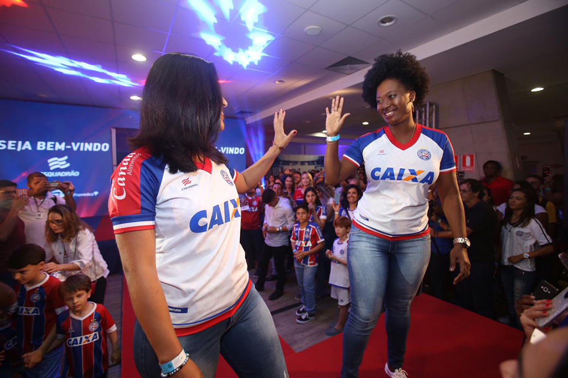 Com marca própria, Bahia lança novos uniformes na Fonte