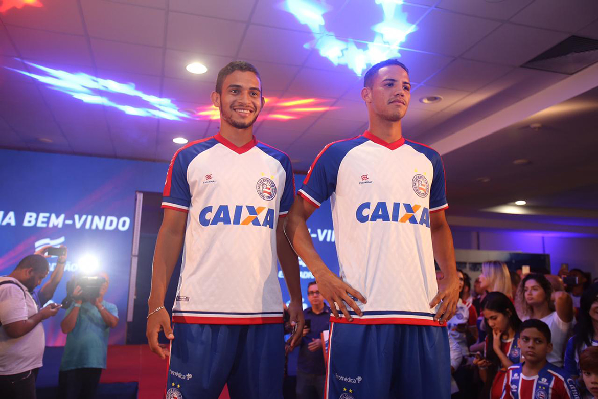 Com marca própria, Bahia lança novos uniformes na Fonte