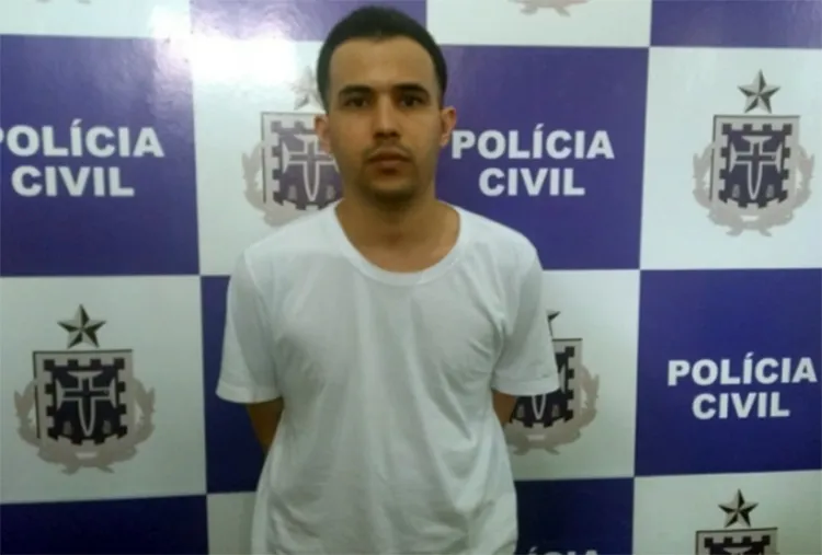 Thiago é apontado como líder de uma facção criminosa, responsável pela venda de entorpecentes, roubos, homicídios e corrupção de menores na cidade de Itabuna