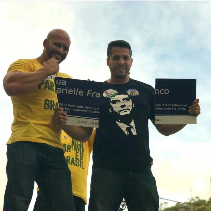 Flávio Bolsonaro classificou ainda a ação de "posicionamento ideológico"