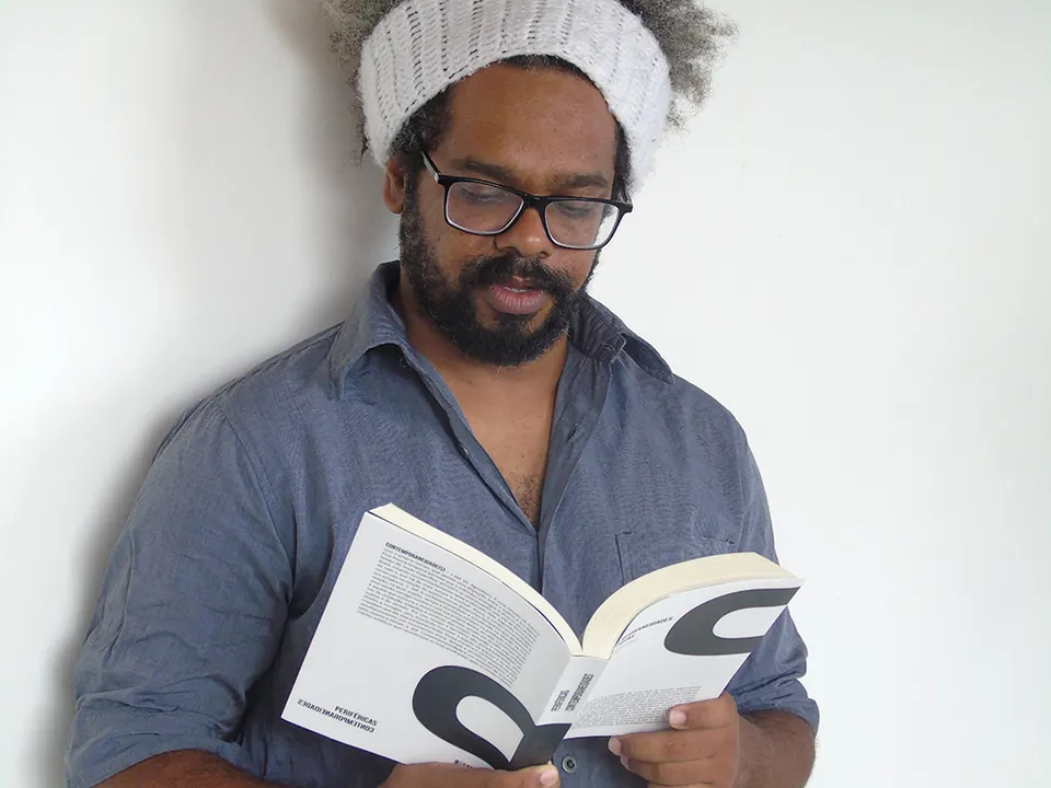 Autor traz pluralidade de olhas sobre a literatura brasileira