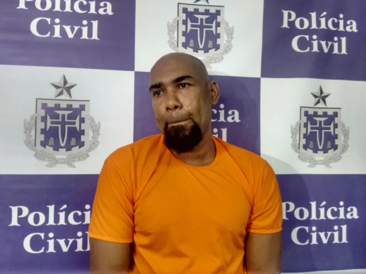 Imagem ilustrativa da imagem Mestre Moa do Katendê é morto a facadas após discussão política em Salvador
