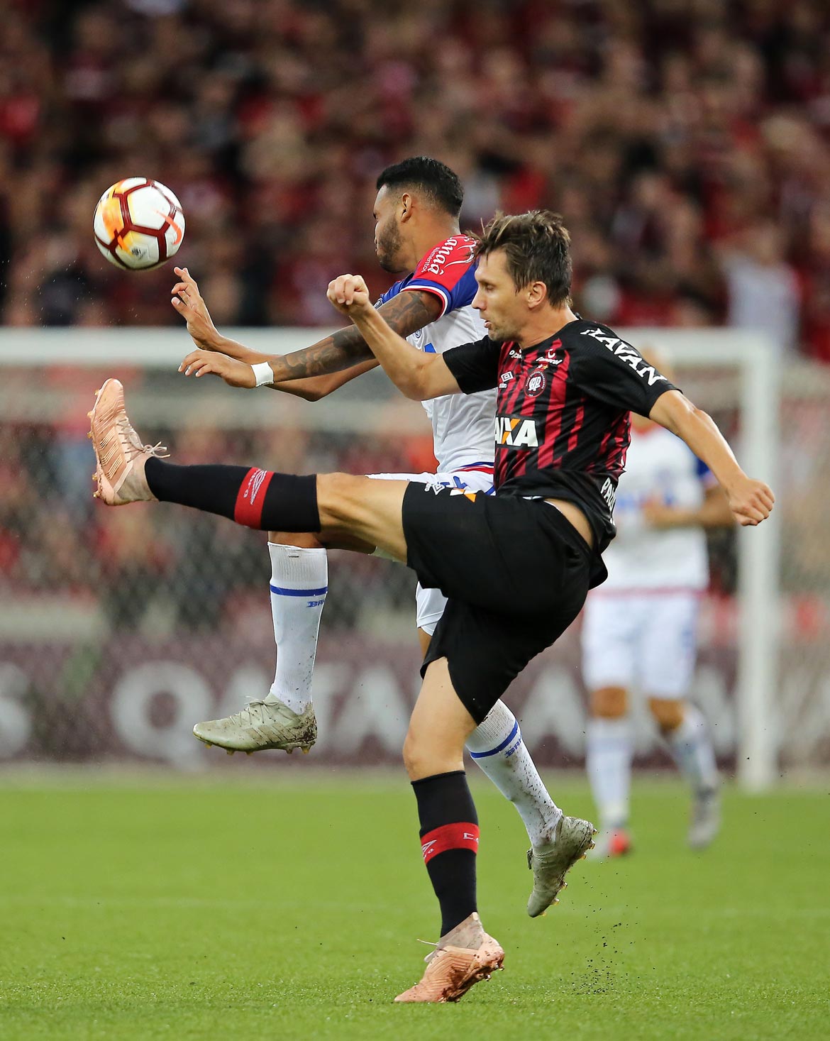 Bahia devolve 1 a 0 no Atlético-PR, mas perde nos pênaltis e dá adeus à Sul-Americana