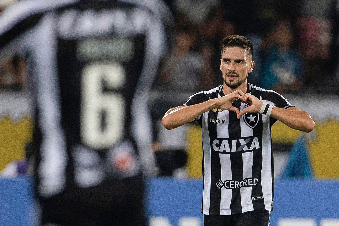 Bahia vence Botafogo nos pênaltis e vai às quartas da Sul-Americana