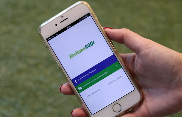 Propaganda enganosa é mais uma vez o maior motivo de queixa, com 12,6% dos registros