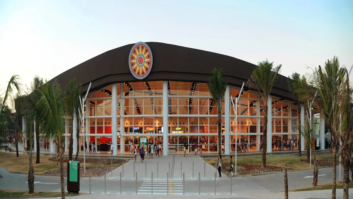 O centro de compras fica localizado na Estrada do Coco, KM 12,5, na Região Metropolitana de Salvador