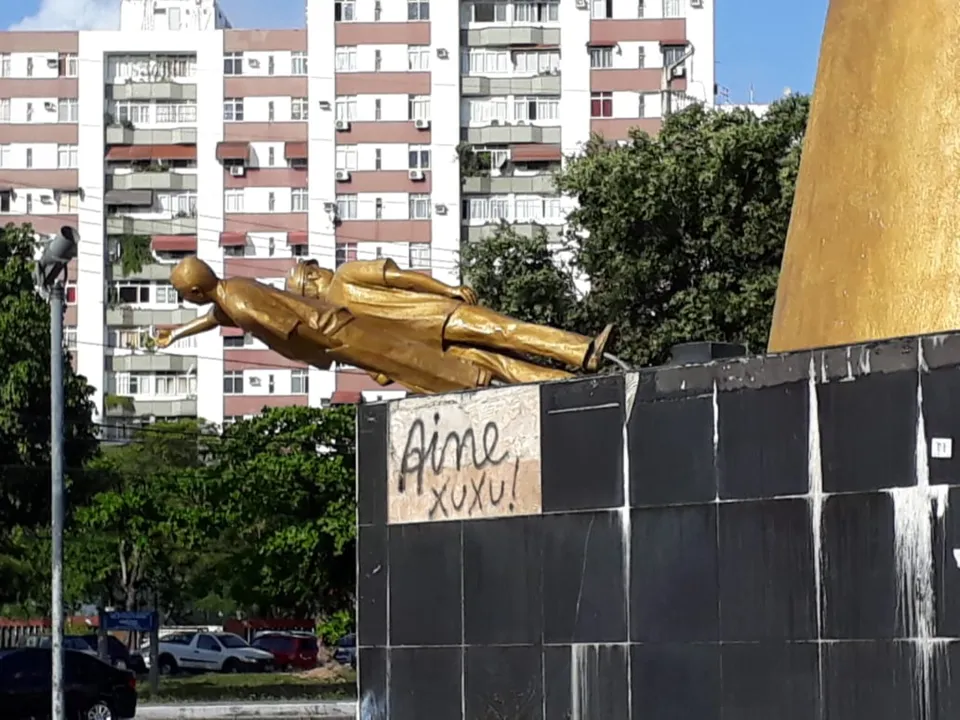Esculturas que compõem a obra estão tombadas