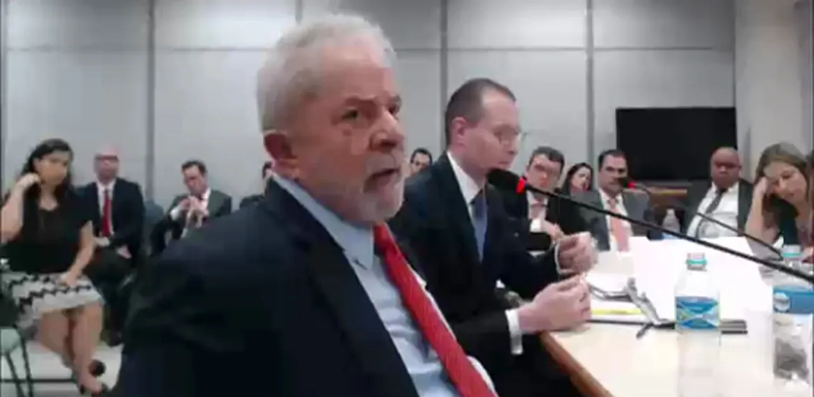 O ex-presidente foi interrogado no processo da Lava Jato sobre o sítio de Atibaia