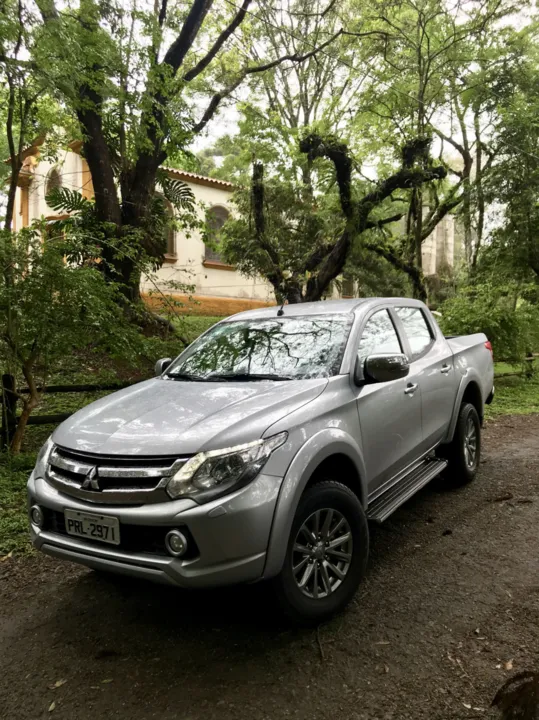 A nova L200 Triton Sport HPE-S é a versão topo de linha da família