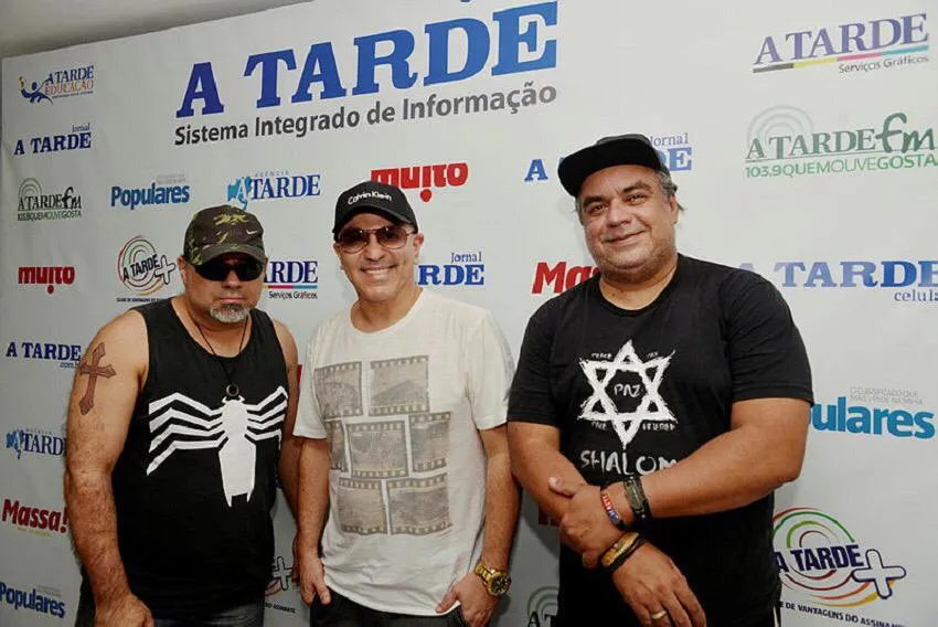 A banda Novo Som começou em 1988 no Rio de Janeiro e ficou conhecido pelo som pop rock brasileiro, dedicada ao público cristão