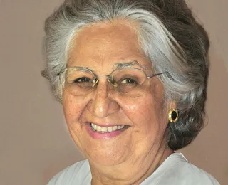 Mabel Velloso está no livro Mulheres Poetas & Baianas