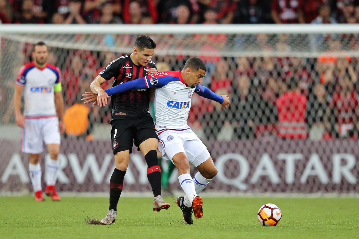 Bahia devolve 1 a 0 no Atlético-PR, mas perde nos pênaltis e dá adeus à Sul-Americana