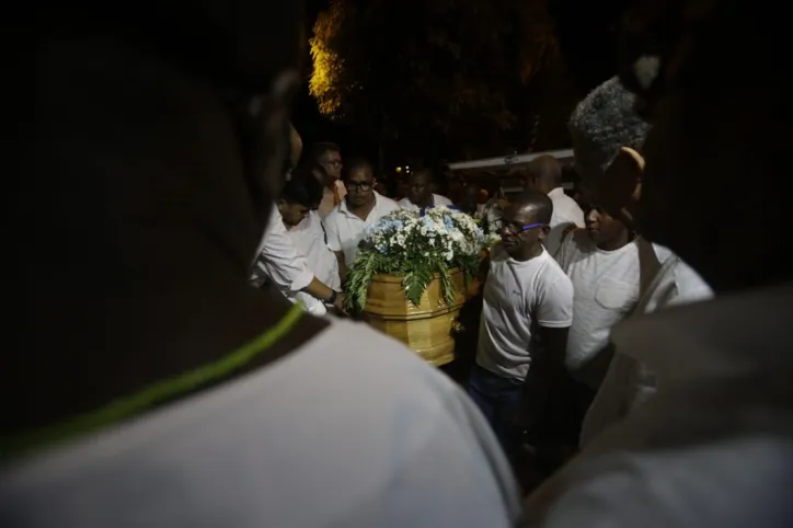 Imagem ilustrativa da imagem Corpo de Mãe Stella de Oxóssi é velado em Salvador