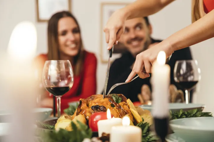 Saiba como para curtir as festas de fim de ano e passar por esse período mantendo a elegância