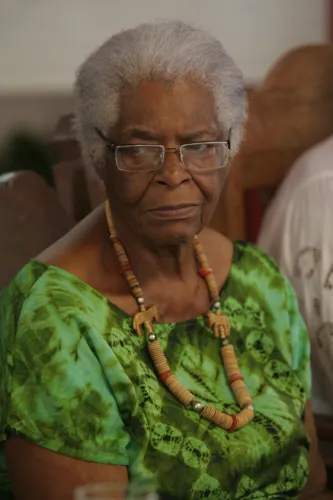 Mãe Stella de Oxóssi: o adeus a uma imortal