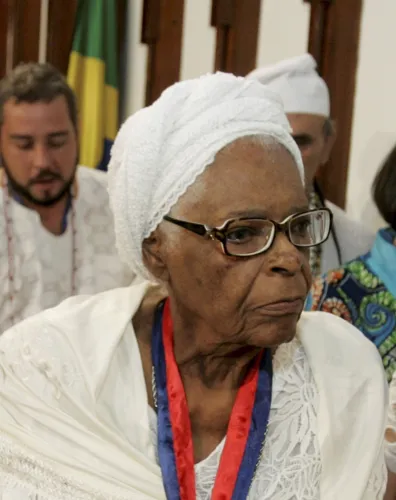 Mãe Stella de Oxóssi: o adeus a uma imortal