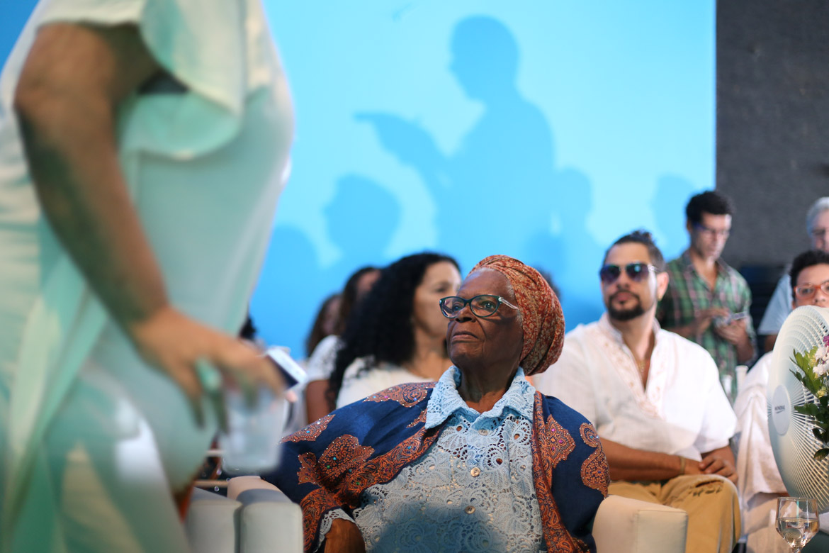Morre, aos 93 anos, Mãe Stella de Oxóssi