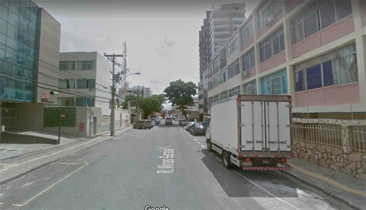 O homem foi preso na Rua Minas Gerais, no bairro da Pituba